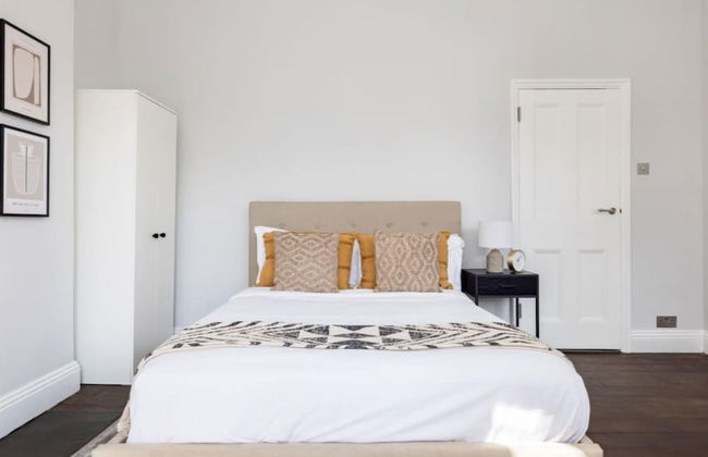 The Streatham Hill Wonder - Spacious 4bdr House With Garden and Terrace - Foto 27