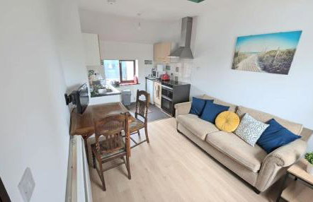 Pritams Gate 7 Bed 4 Bath Barn Conversion with Games Room Dog friendly Near the NEC & BHX - Foto 32