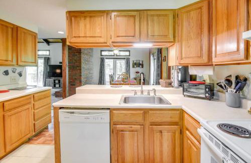 New Hampshire Vacation Rental - Walk to Beach! - Foto 11