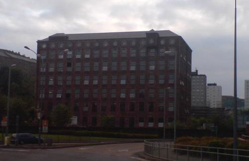 Loft Apartment - Photo 14