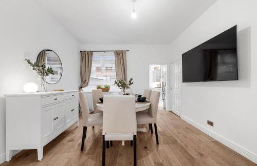 Blissful Breaks Near Old Trafford Stadium - Foto 4