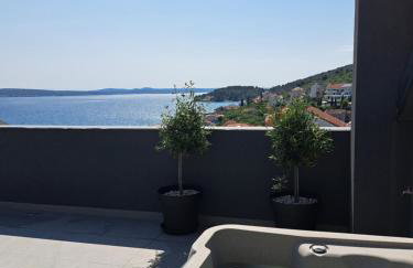 Penthouse Petra with hot tub - Foto 8