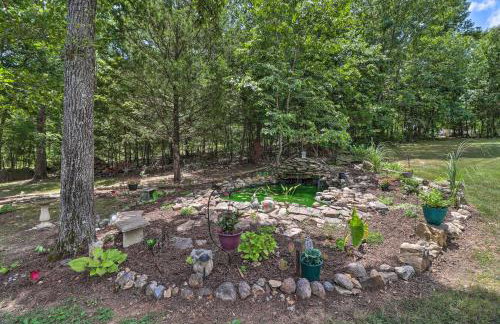 10-Acre Mountain Home Getaway with Fire Pit - Foto 33