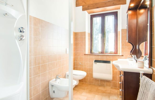 Agriturismo in the Appenines with Covered Swimming Pool & Hot Tub - Foto 12