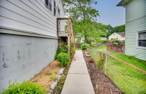 5 Mi to Dtwn Pet-Friendly Gem with Yard in Hampton - Foto 24