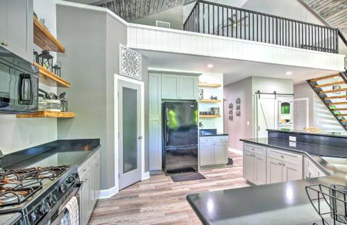 Outdoor Entertainment Space Home in McQueeney - Foto 9