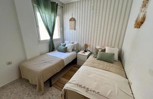 Ático de las Naciones - Foto 11