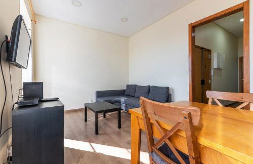 Very Sunny apartment with large balcony 3rd floor - Foto 11