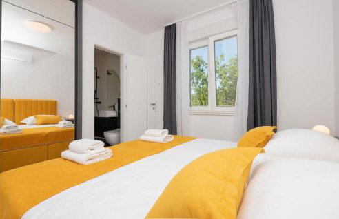 Cozy Home In Veliki Brocanac - Foto 37