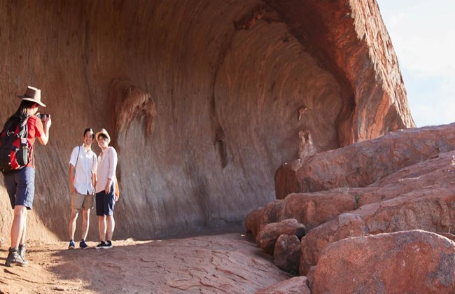 Uluru Morning Guided Base - Small Group Walking Tour - Photo 6