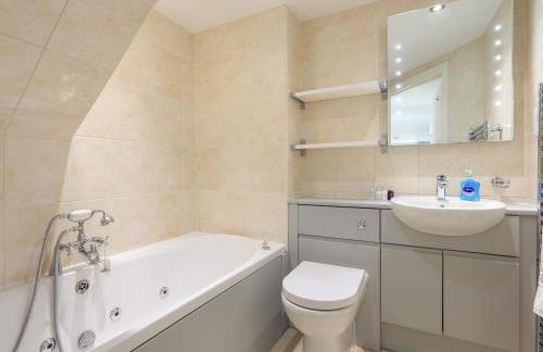 Keepers Lodge, Hillfield Village - Foto 26