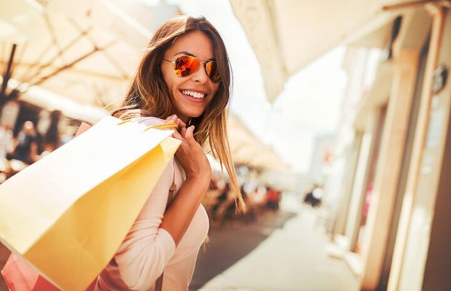 Private Shopping Tour from Frankfurt am Main to Wertheim Village - Photo 3