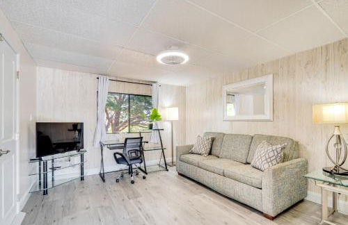 Golf and Pool Access Home with Yard in Lady Lake - Foto 16