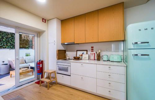 Charming Two Bedroom House with Private Pool near the Beach Cascais and Lisbon - Foto 24