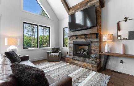 Blue Heron & Gray Fox by Avantstay 2 Lakefront Homes, Sleeps 44 Pool, Dock, Theater - Foto 122