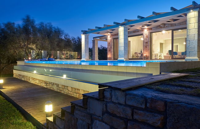 Avra Luxury Villa - Photo 45