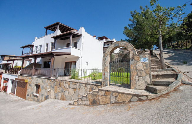 Villa Bambaska - Photo 1