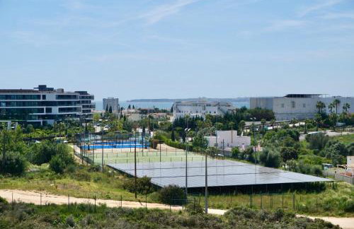 Sunny Apartment in Alvor - Balcony, Sunset, dishwasher, AC & Wi-Fi - Foto 14