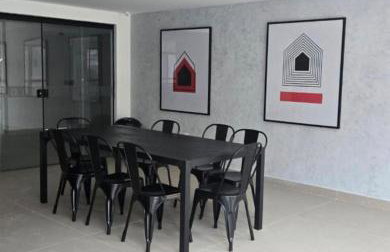 Flat Super Elegante em Bairro Nobre - Foto 9