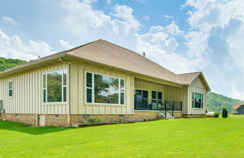 Flippin Home with Deck and Grill Steps to White River - Foto 36