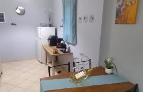 Cozy & Spacious Apartment Walk to Vathy Center - Photo 19