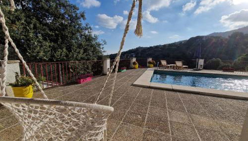 Villa Alella, 5 bedrooms & pool - Foto 5