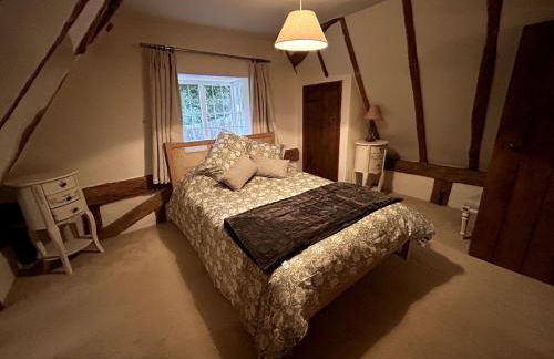 Beautiful Cottage opposite Hedingham Castle! - Photo 14