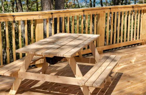 Luxe 2 Bed Dome w Hot Tub Deck Fire Pit & Bath - Foto 42