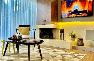 Lindo e aconchegante com lareira cond c/ piscina - Foto 7