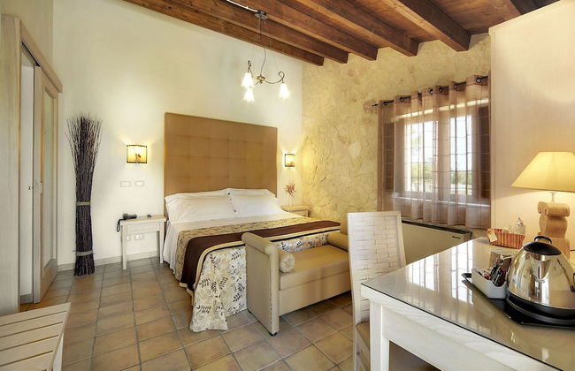 Artemisia Resort - Photo 21