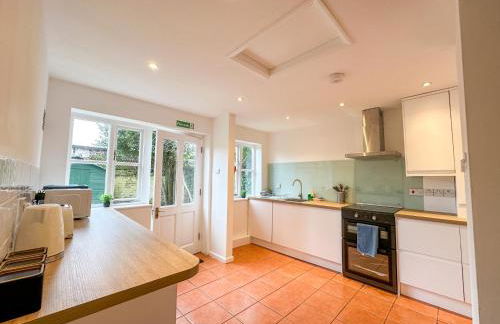 NEW - Luxury 3 bedroom Townhouse - Canterbury City Centre - Foto 24