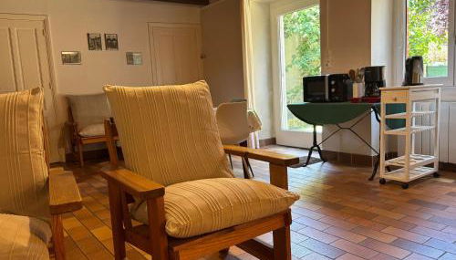 Charmante maison de village avec cour fermée, proche gorges et sites médiévaux, idéale pour découvrir 3 départements - FR-1-582-14 - Foto 4