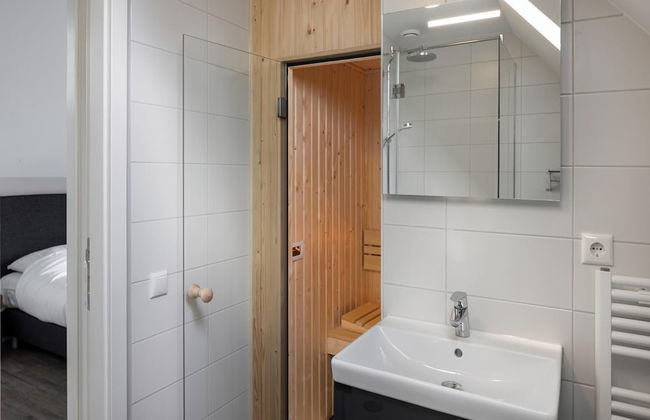 Villa by Lake Veere With Sauna - Foto 9