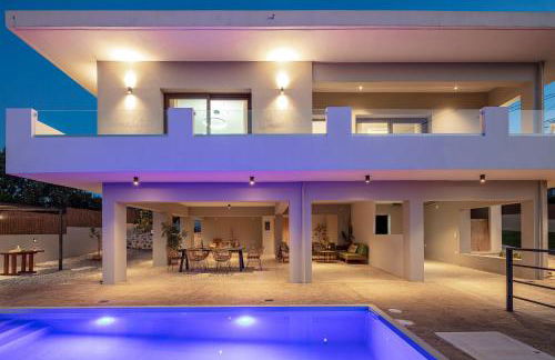 Rousso Villa - Foto 3