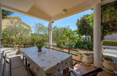 3 Bedroom Beautiful Home In Pavicini - Foto 4