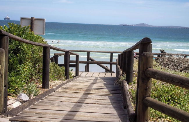 Paradys Oceanfront Submarine-style Holiday Home in Langebaan - Foto 32