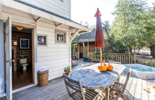 Antique Indonesian Teakwood Cottage for a Romantic Getaway in Petaluma, California - Foto 31