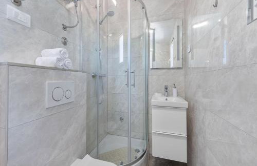 Beautiful holiday home with private sauna - Photo 50