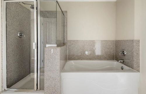 Santa Clara 2br w gym pool nr open-air mall SFO-1563 - Photo 16