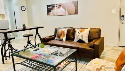 Great location in Midtown! - Photo 2