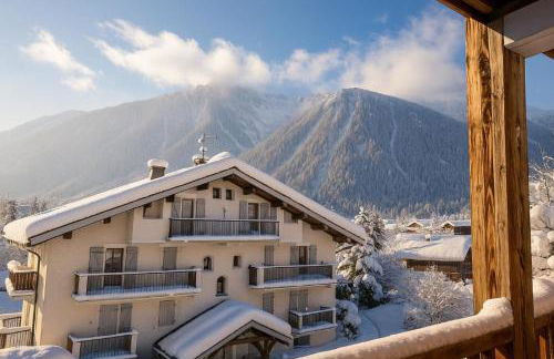 Stay in a modern apartment in Chamonix - Photo 1