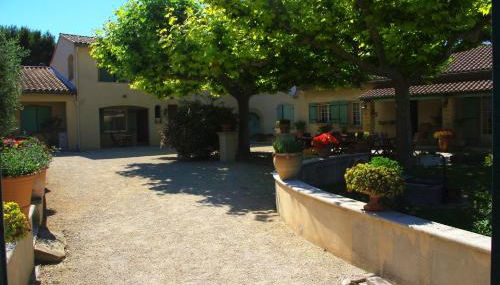 Gite le Mas de l'Amandier - Foto 3, Garden