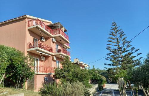 Stefanos Studios - Photo 9