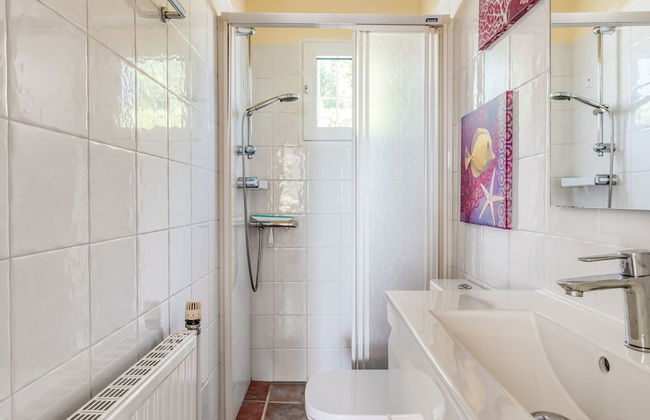 Charming Villa With Private Swimming Pool Near the Sea - Foto 20