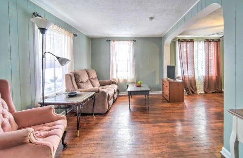 Eastlake Home with Patio Less Than 1 Mi to Lake Erie! - Foto 5