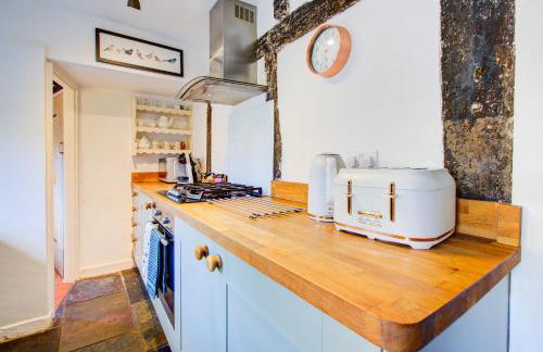 Eglantine - Photo 12