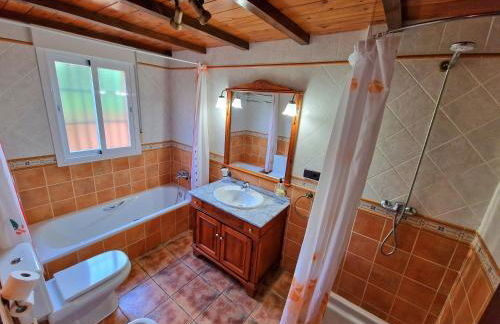 Chalet El Parral - Piscina y Sala de Cine - Photo 15