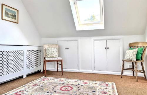 Hidden Haven Cottage with Free Parking - Foto 15