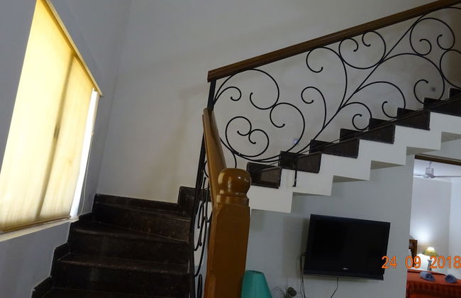 Riviera Hermitage - Photo 3