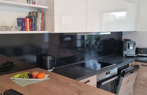 Ferienwohnung Wiesengrund, Ruhig im Ortsteil von Roth, nähe Rothsee, 25 min Messe Nbg - Foto 7